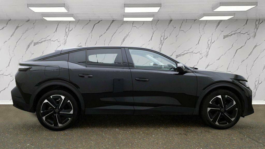 Peugeot 408 1.2L Allure Black #5