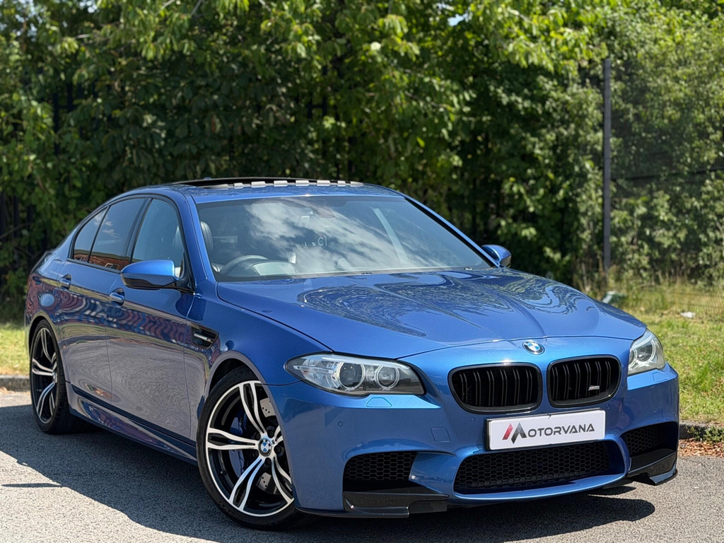 BMW M5 4.4 V8 Dct Euro 6 Ss Blue
