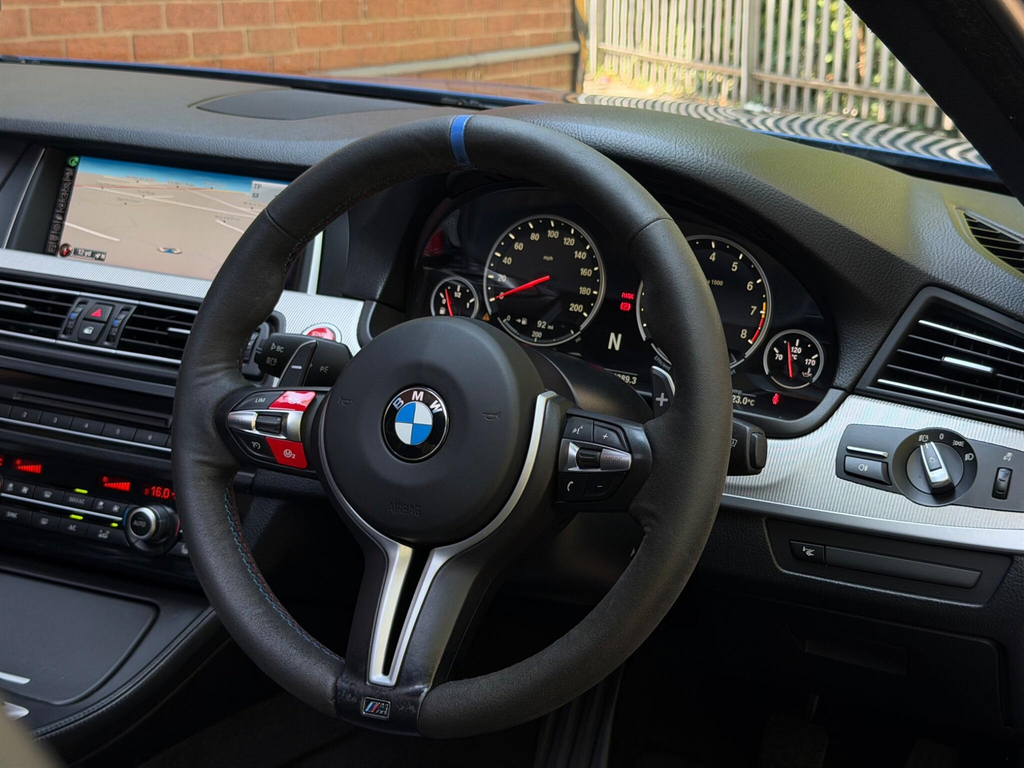 BMW M5 4dr Dct Grey #74