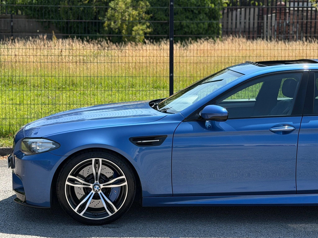 BMW M5 4dr Dct Grey #20