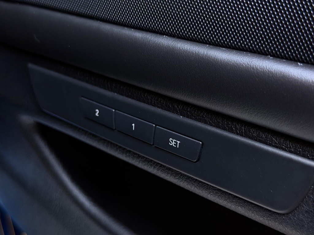 BMW M5 4dr Dct Grey #42