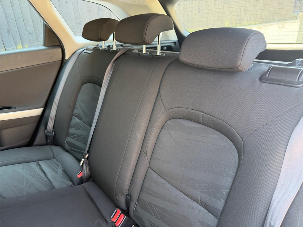 Kia Ceed 1.6 Crdi 3 Ecodynamics 126 Bhp Silver #17