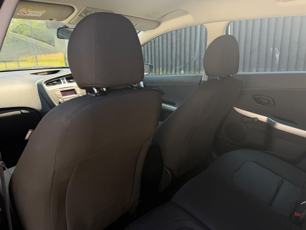 Kia Ceed 1.6 Crdi 3 Ecodynamics 126 Bhp Silver #16
