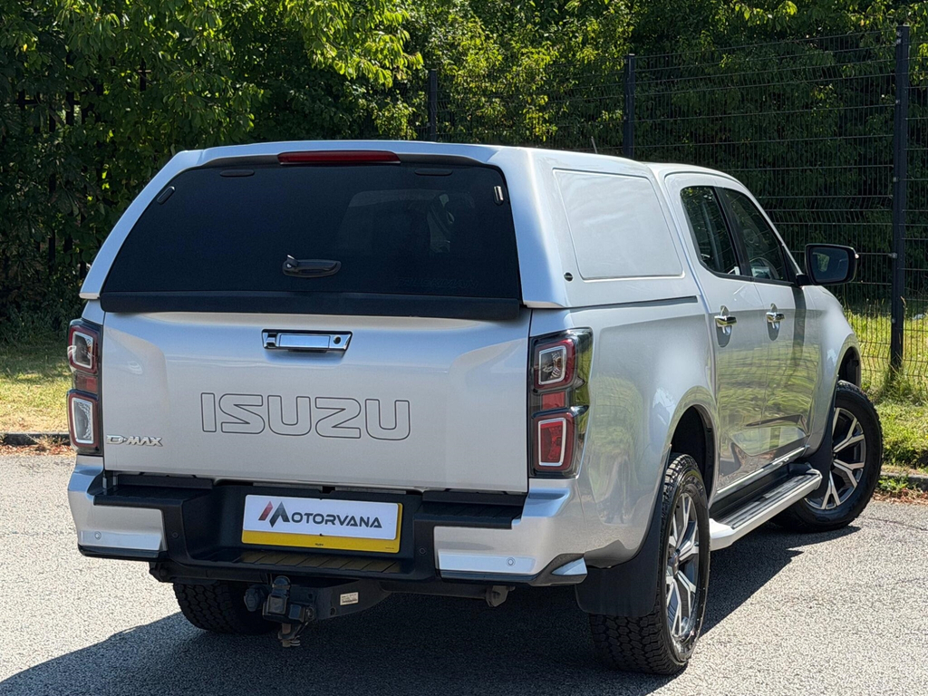 Isuzu D-Max V-cross Double Cab U2428 Ulez Red #35
