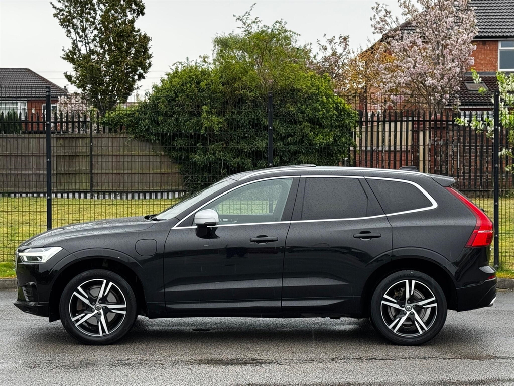 Volvo XC60 Volvo Estate 2.0 T8 390 Hybrid R Design Awd Grey #15