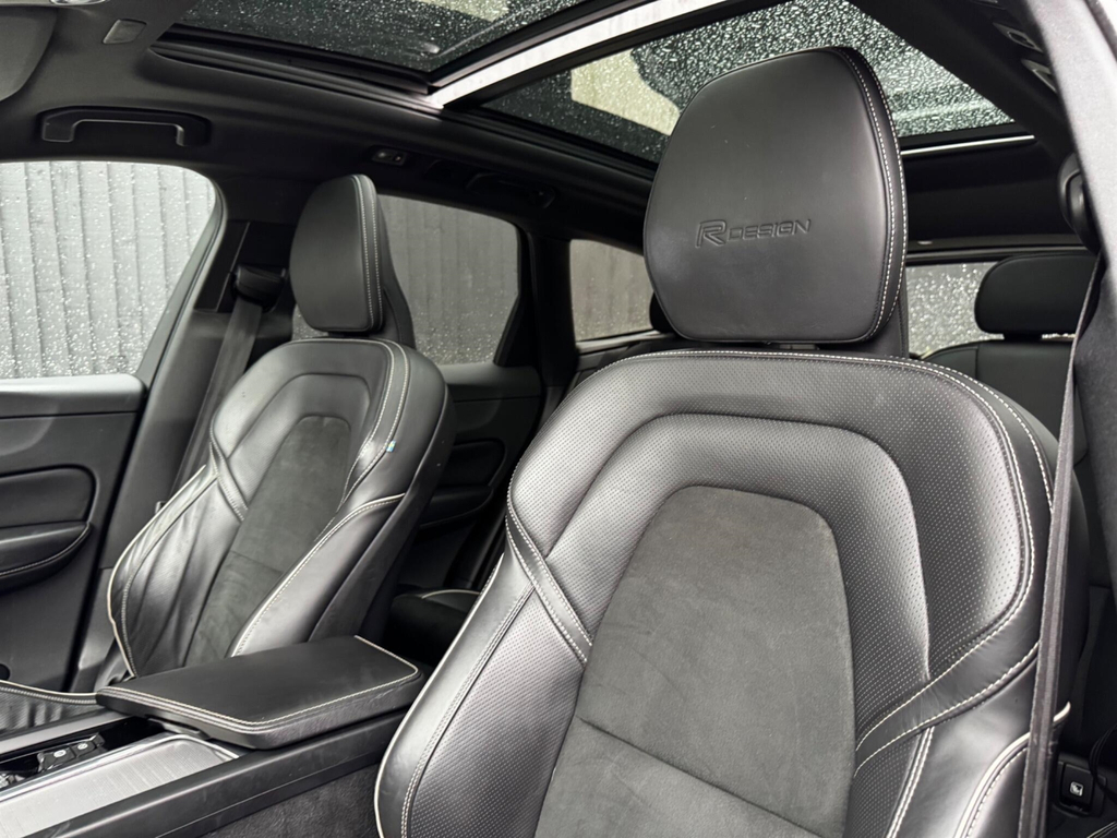 Volvo XC60 Volvo Estate 2.0 T8 390 Hybrid R Design Awd Grey #86