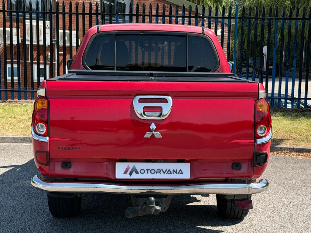 Mitsubishi L200 Double Cab Di-d Challenger Grey #12