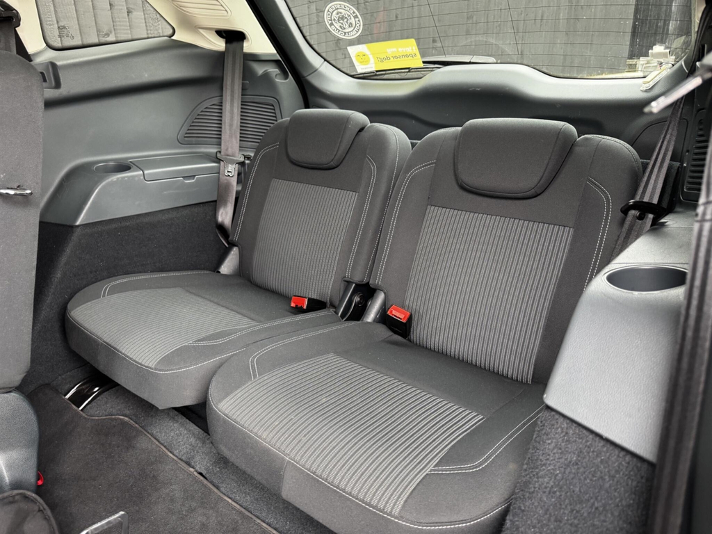 Ford Grand C-Max  Blue #24