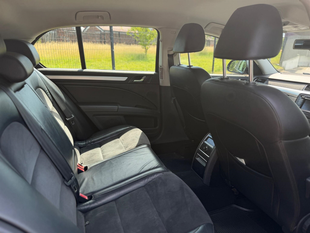 Skoda Superb 2.0 Tdi Outdoor Outdoor 4Wd Euro 5 White #14