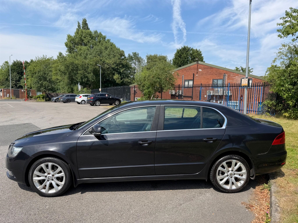 Skoda Superb 2.0 Tdi Se Dsg Euro 5 Ss Black #4