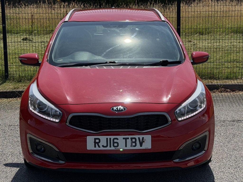 Kia Ceed 1.6 Crdi 3 Sportswagon Euro 6 Ss Red #4