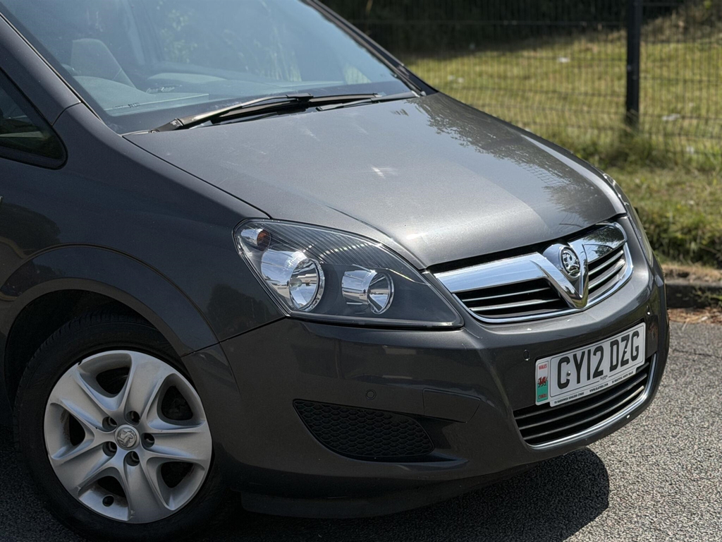 Vauxhall Zafira Design Grey #19