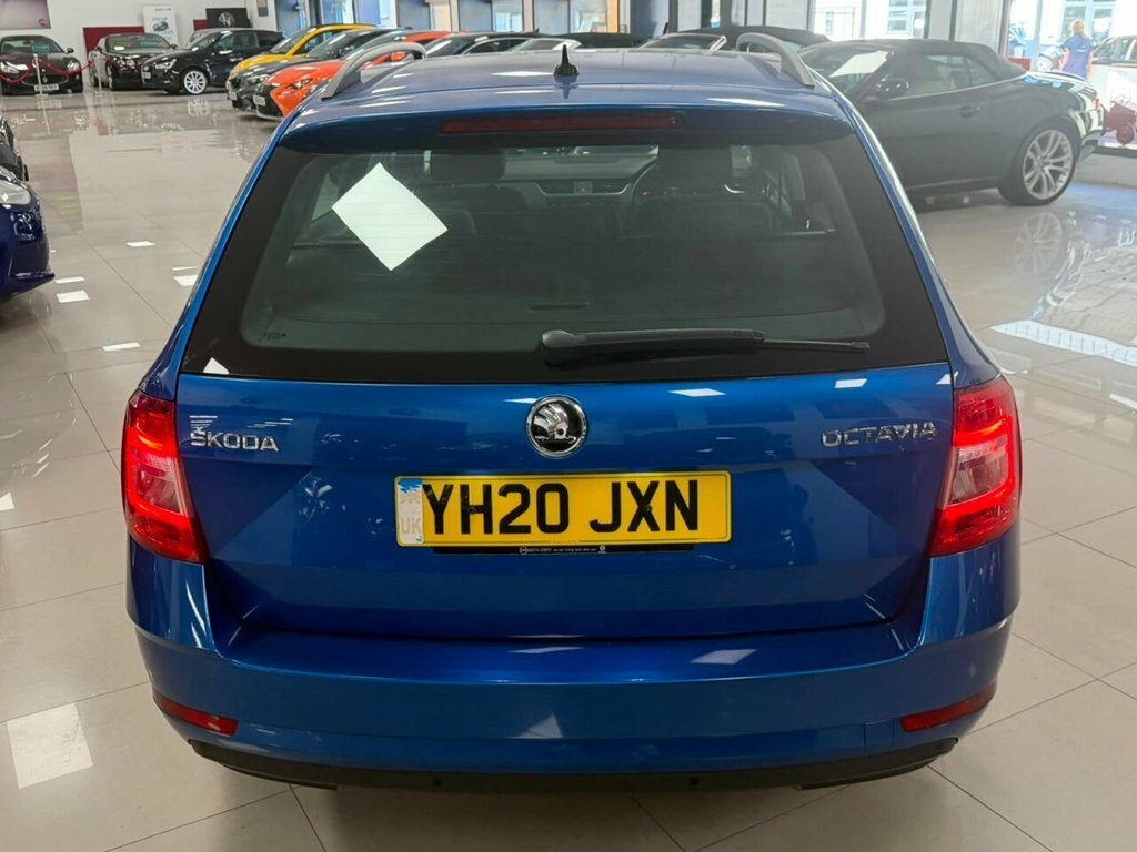 Skoda Octavia 1.5L Se Technology Blue #4