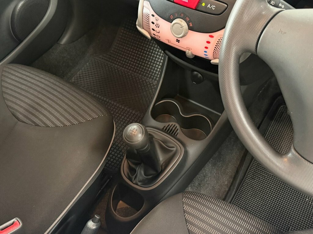 Peugeot 107 1.0 12V Allure Euro 5 Red #22
