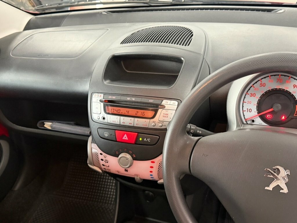 Peugeot 107 1.0 12V Allure Euro 5 Red #21