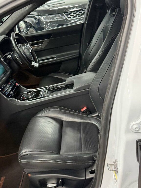 Jaguar XF 2.0D Chequered Flag Sportbrake Euro 6 Ss 5 #53