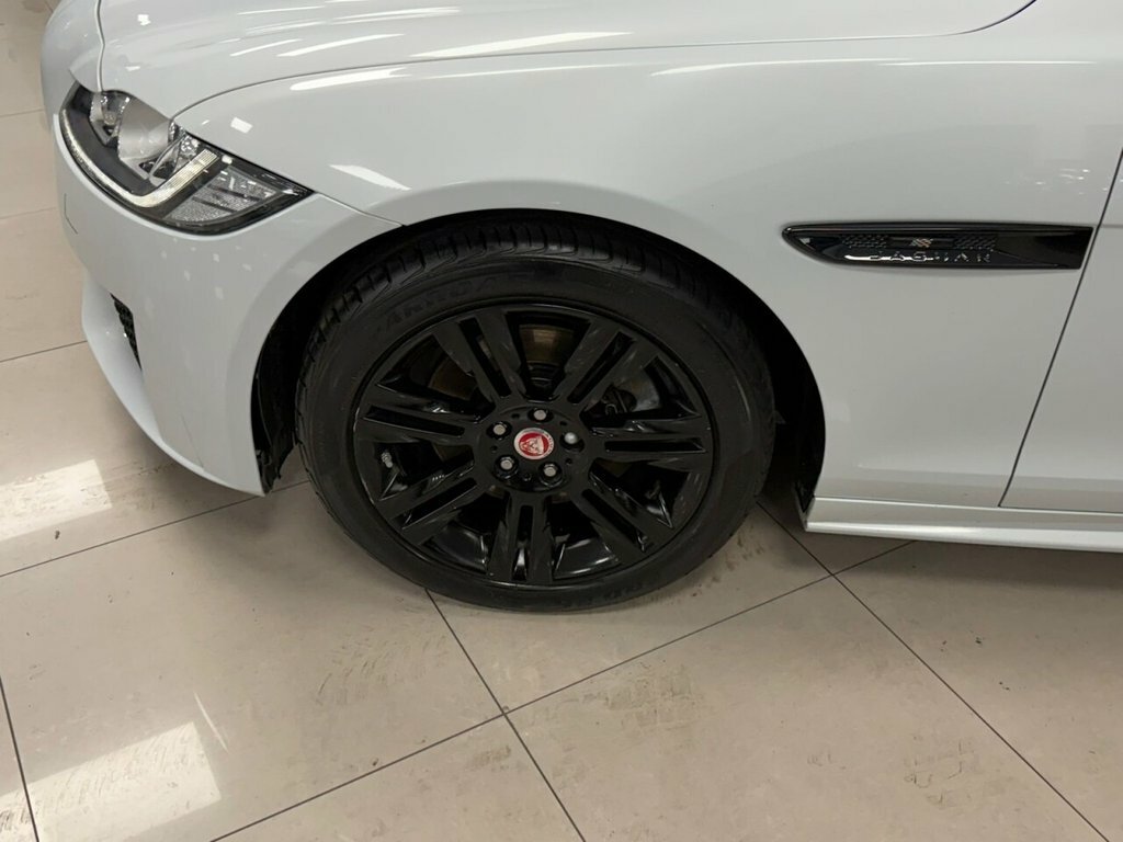 Jaguar XF 2.0D Chequered Flag Sportbrake Euro 6 Ss 5 #63