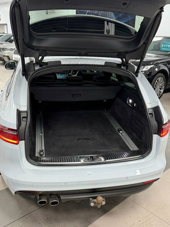 Jaguar XF 2.0D Chequered Flag Sportbrake Euro 6 Ss 5 #18