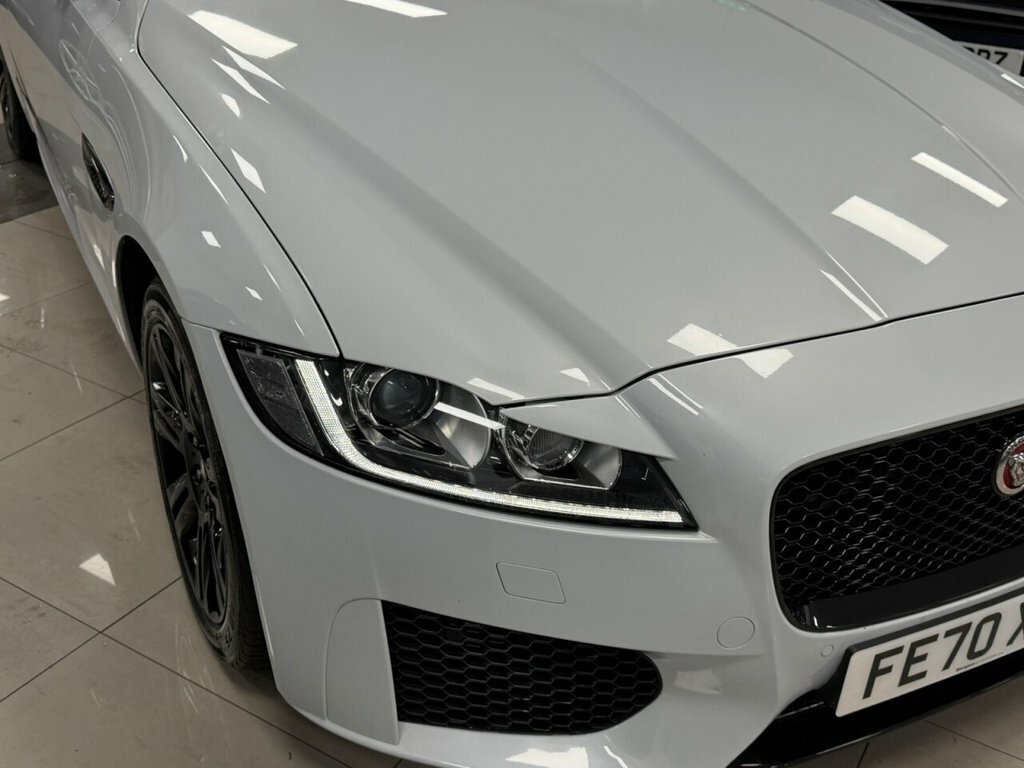 Jaguar XF 2.0D Chequered Flag Sportbrake Euro 6 Ss 5 #16