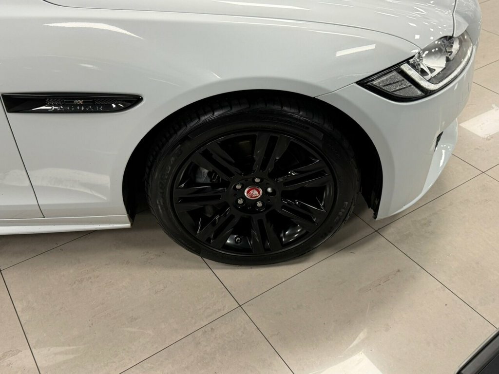 Jaguar XF 2.0D Chequered Flag Sportbrake Euro 6 Ss 5 #65