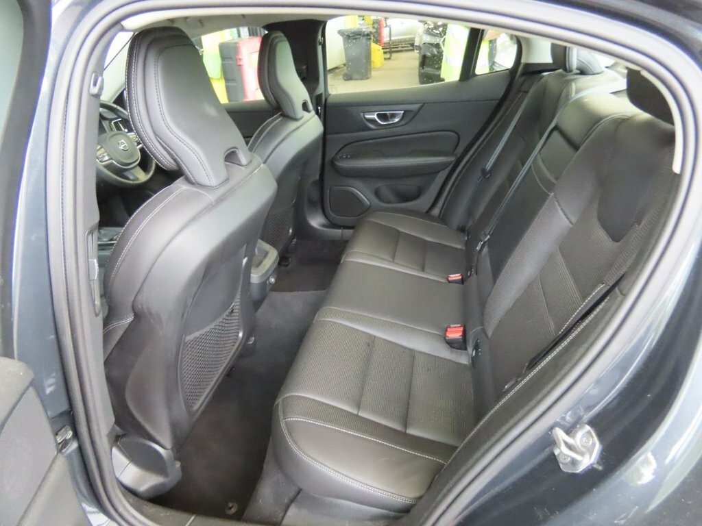 Volvo S60 T8 Twin Engine R-design Plus Awd Black #9
