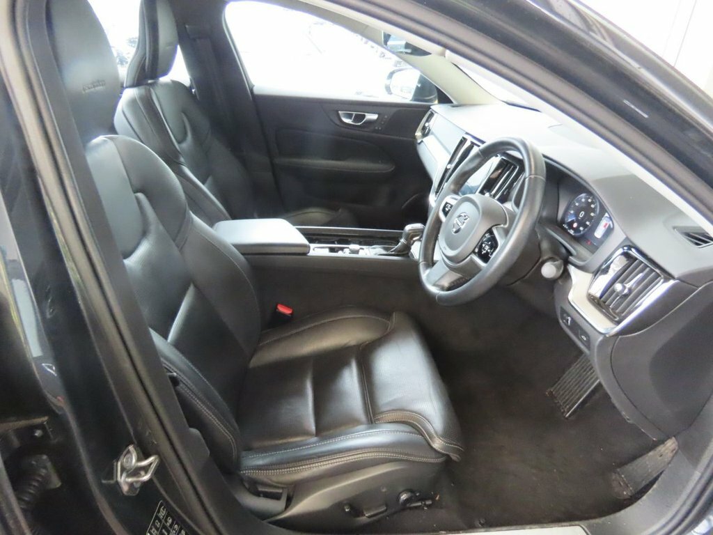 Volvo S60 T8 Twin Engine R-design Plus Awd Black #7