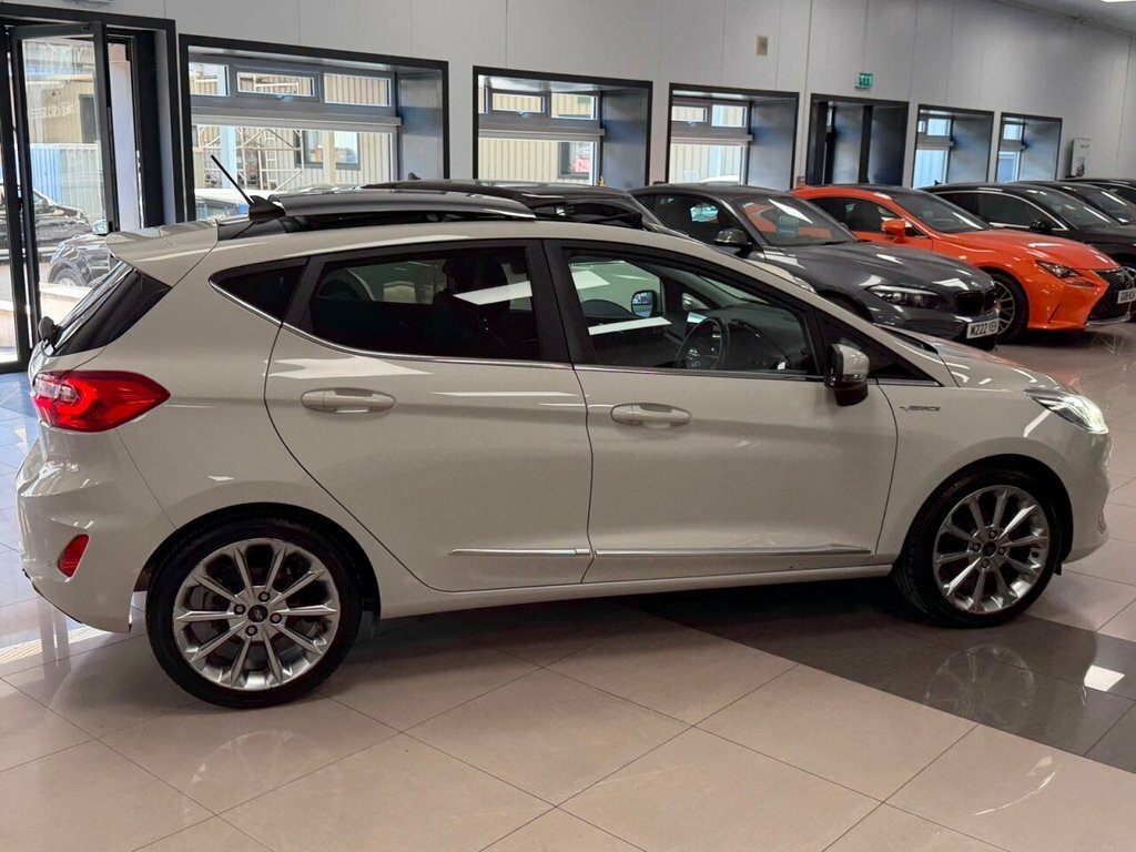 Ford Fiesta 1L Vignale White #4