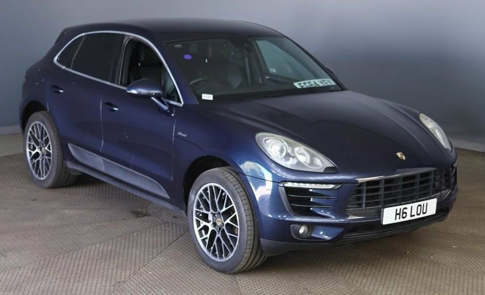 Porsche Macan 3L S Blue