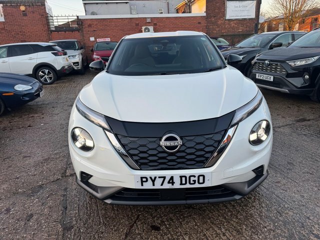 Nissan Juke 1.6 N-connecta Euro 6 PY74DGO White #2