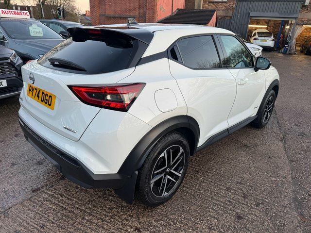 Nissan Juke 1.6 N-connecta Euro 6 PY74DGO White #4