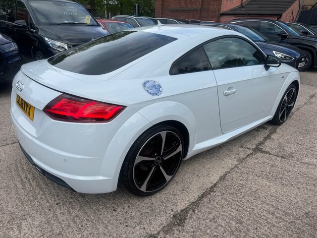 Audi TT 1.8 Tfsi Black Edition Euro 6 Ss SL18XXX Black #4