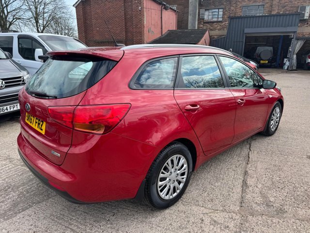 Kia Ceed 1.6 Crdi 1 Sportswagon Euro 6 Ss DK67FRZ Red #4
