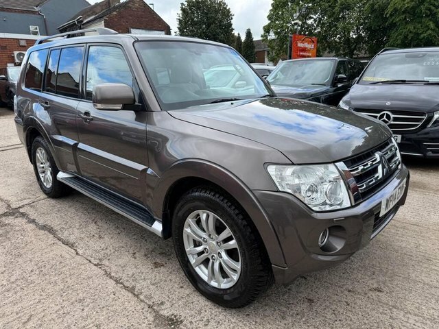 Mitsubishi Shogun 3.2 Di-dc Sg3 Suv 4Wd Euro 5 Lwb Brown