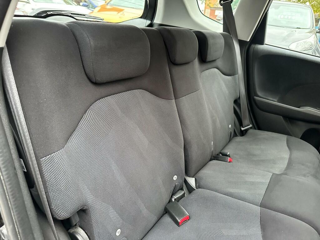 Honda Jazz Hatchback 200959 Silver #26