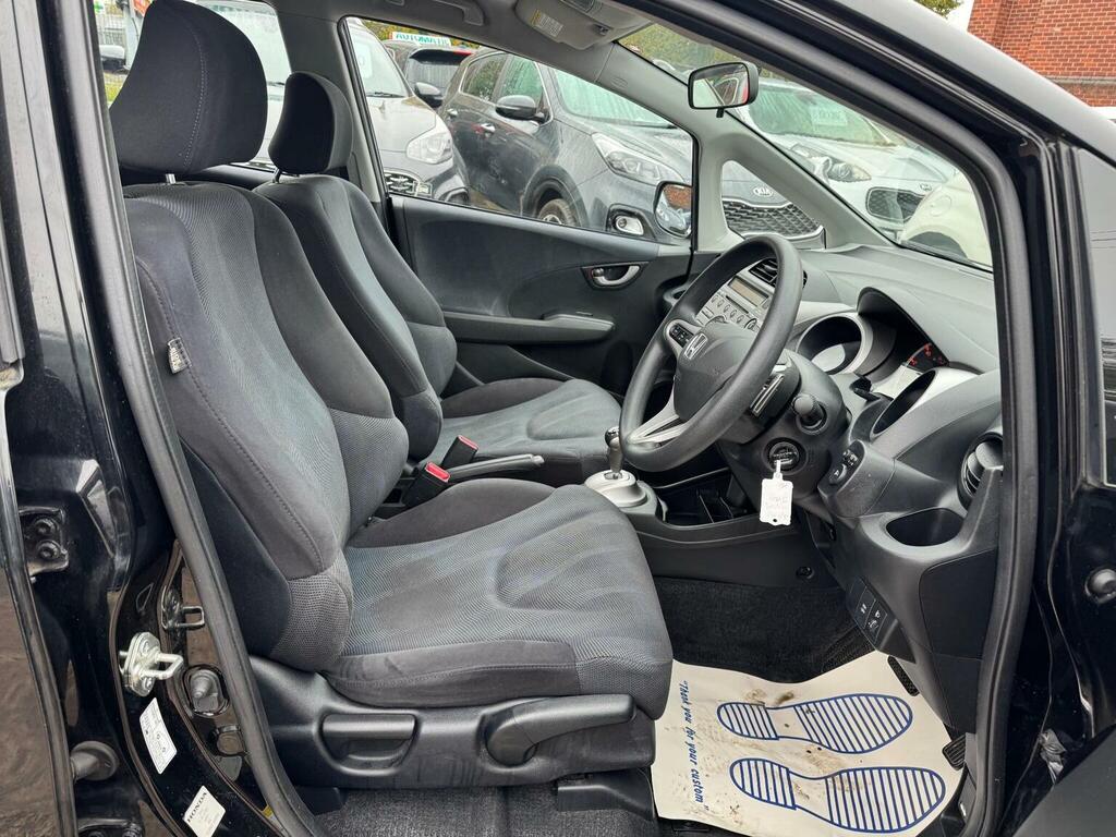 Honda Jazz Hatchback 200959 Silver #40