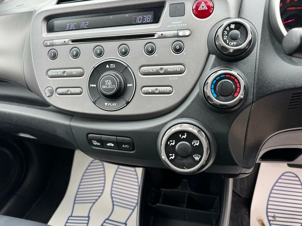 Honda Jazz Hatchback 200959 Silver #49