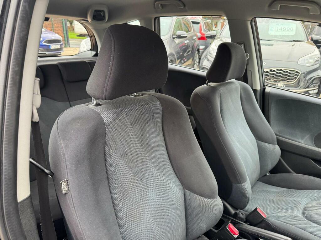 Honda Jazz Hatchback 200959 Silver #39