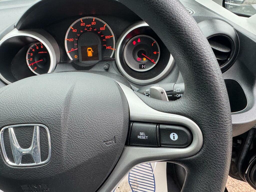 Honda Jazz Hatchback 200959 Silver #47