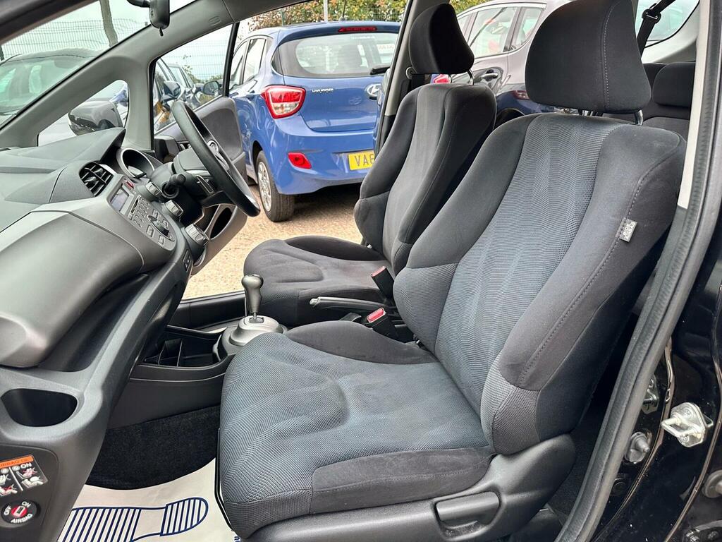 Honda Jazz Hatchback 200959 Silver #9