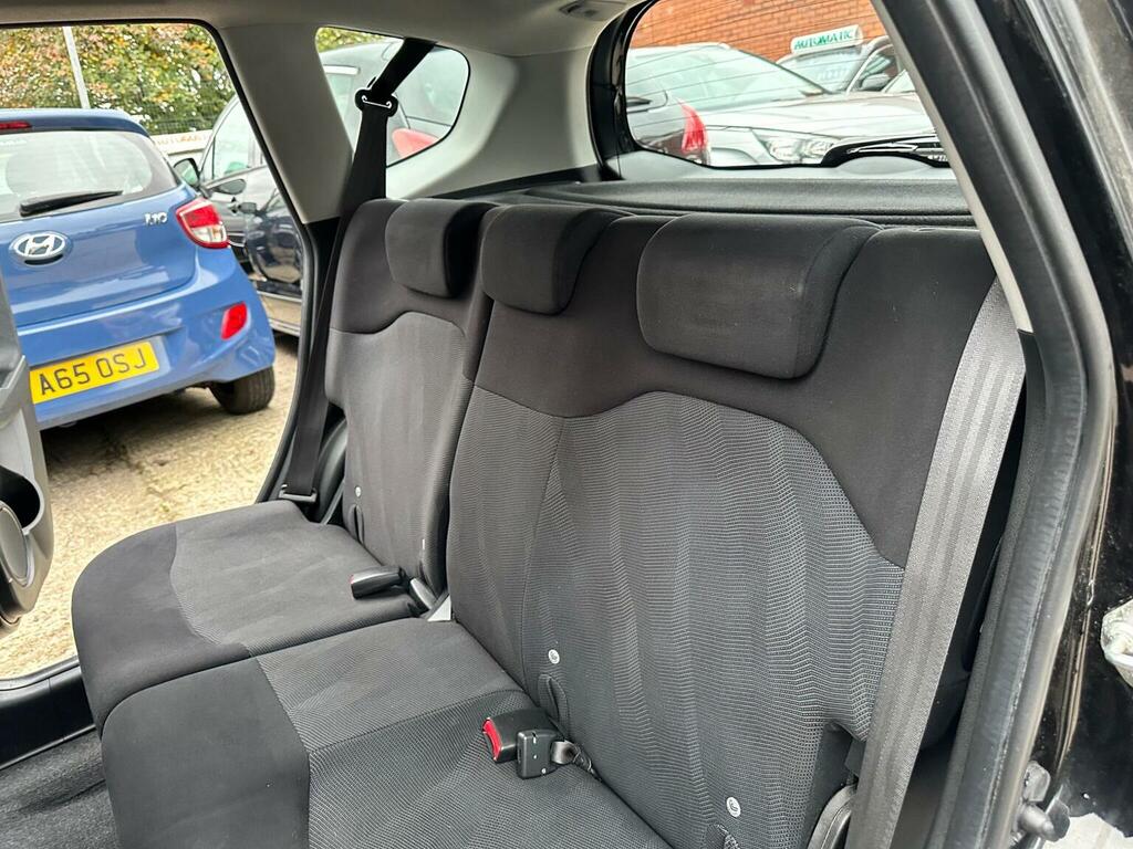 Honda Jazz Hatchback 200959 Silver #25