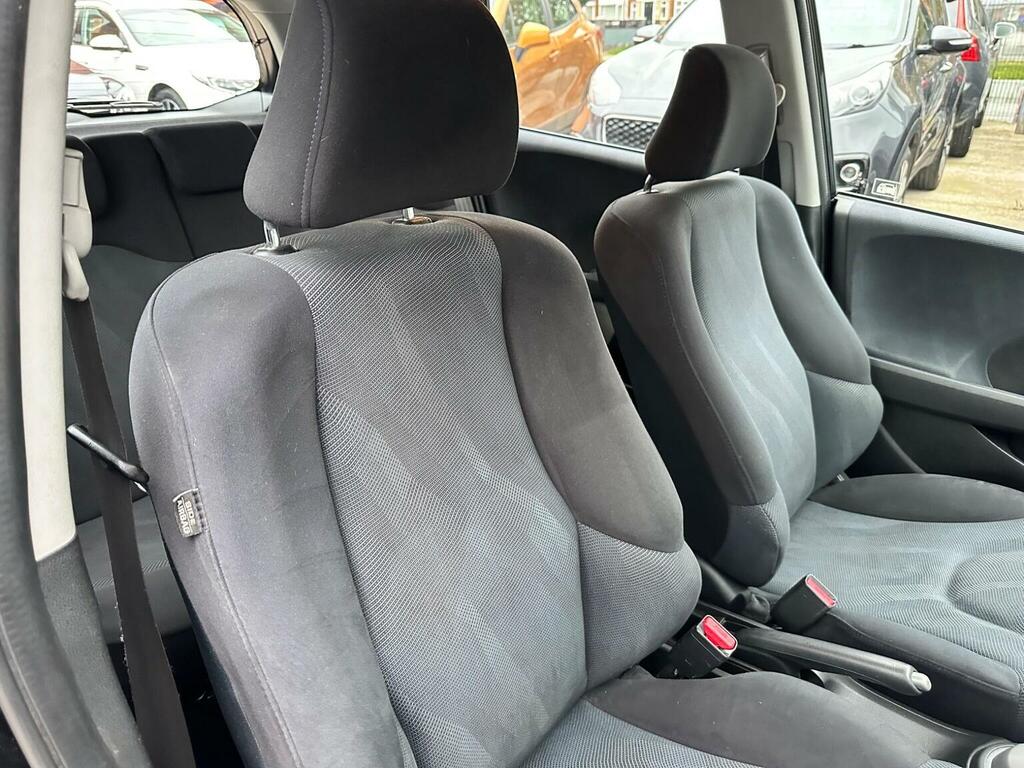 Honda Jazz Hatchback 200959 Silver #27