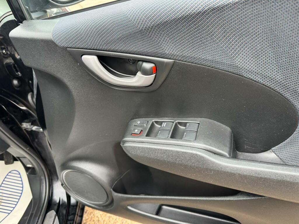 Honda Jazz Hatchback 200959 Silver #53