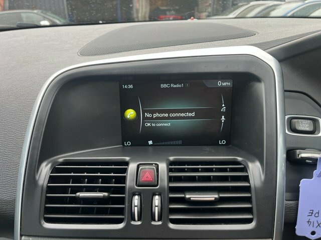 Volvo XC60 D4 Se Lux Nav Red #23