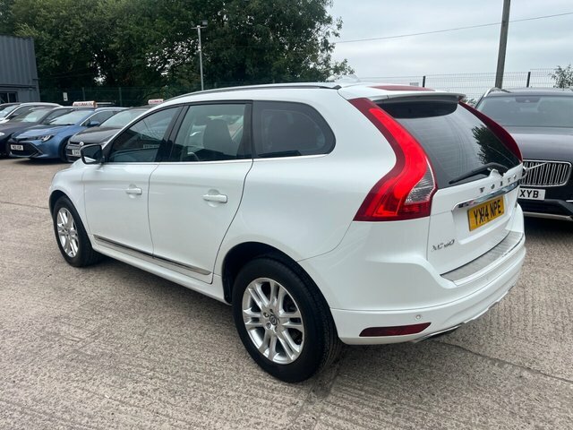 Volvo XC60 2.4 D5 Se Lux Nav Suv Geartronic Awd Eu White #5