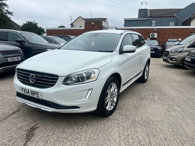 Volvo XC60 2.4 D5 Se Lux Nav Suv Geartronic Awd Eu White #3
