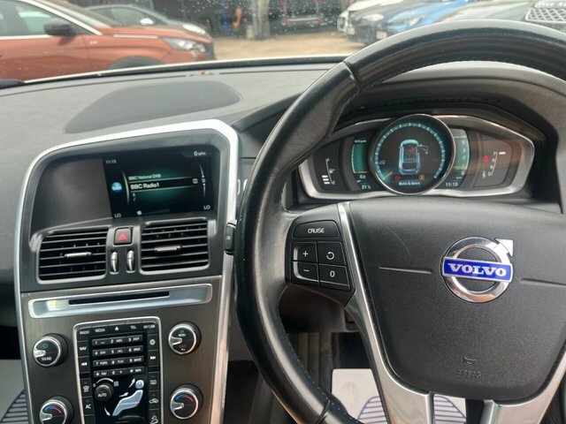 Volvo XC60 D4 Se Lux Nav Red #17