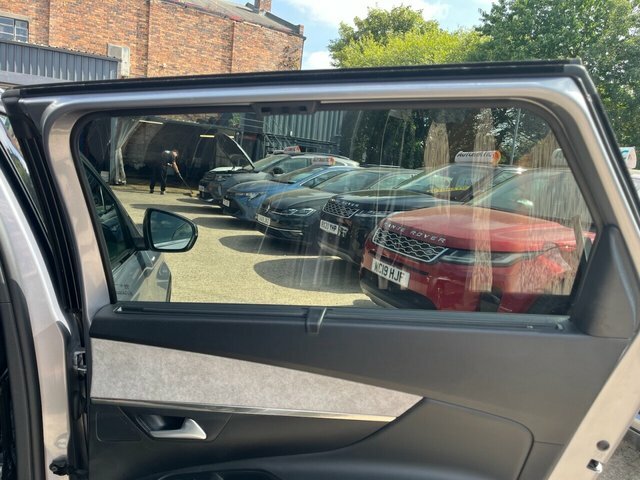 Peugeot 5008 Active Premium Blue #28
