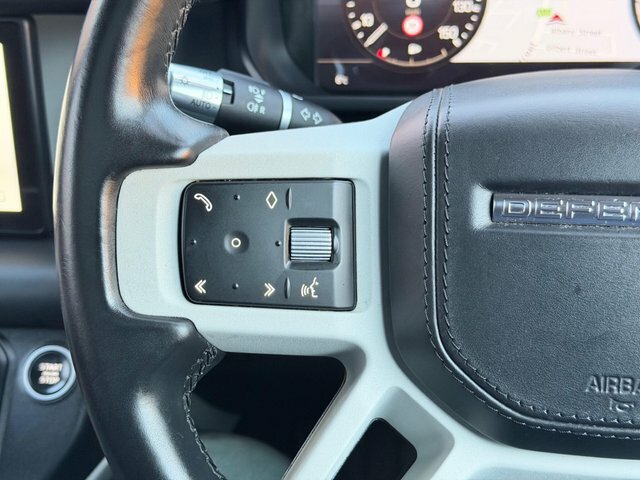 Land Rover Defender 110 Sd4 Se Silver #43