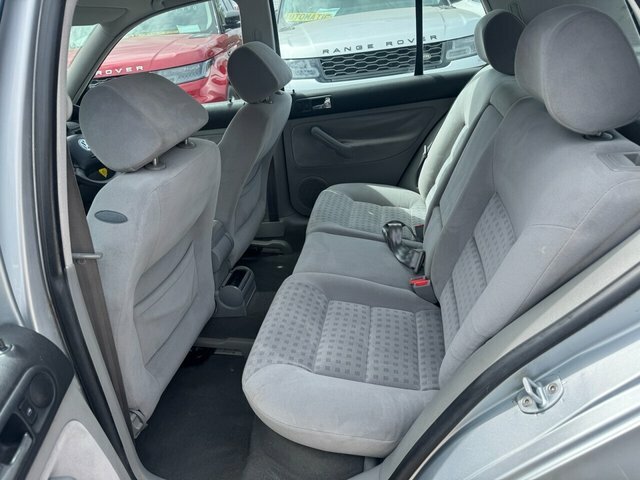 Volkswagen Golf 2001 1.6L Se 102 Bhp Silver #14