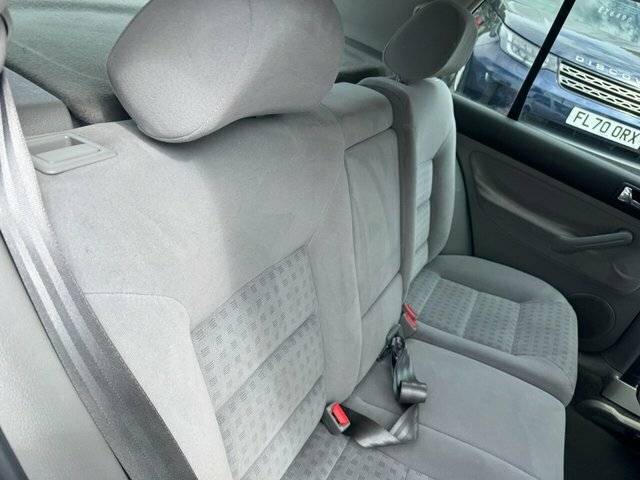 Volkswagen Golf 2001 1.6L Se 102 Bhp Silver #18